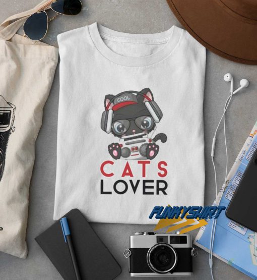 Cats Lover Graphic t shirt
