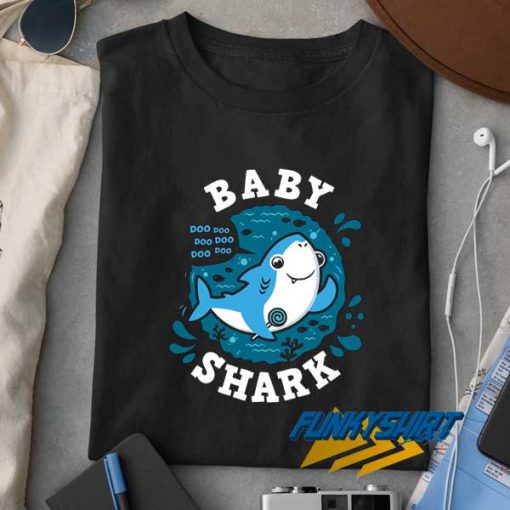 Baby Shark Pinkfong Logo t shirt