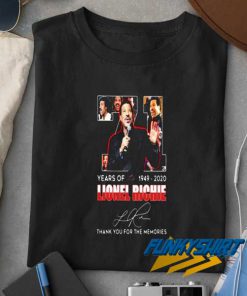 Lionel Richie Signature t shirt